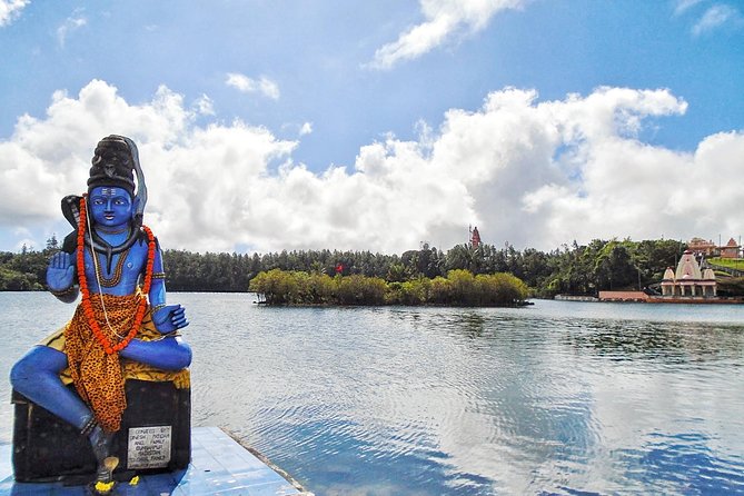 Full-Day Mauritius Volcanic Wonders Tour Including Swimming With Wild Dolphins - Customer Feedback Insights