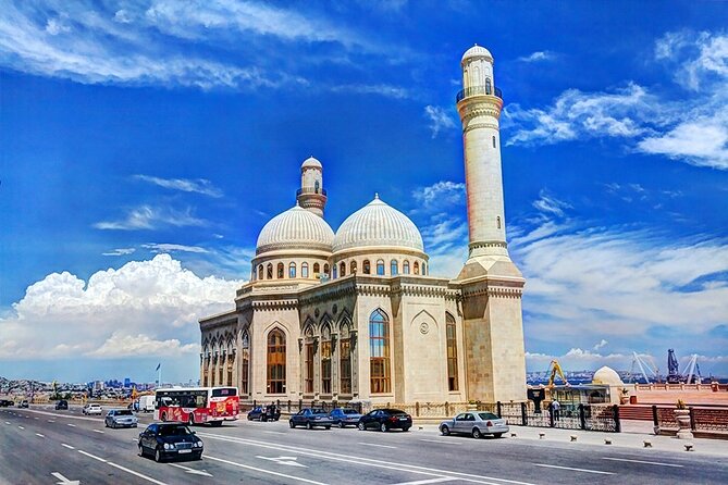 Full Day Sightseeing Tour of the Main Attractions Around Baku - Heydar Aliyev Cultural Center