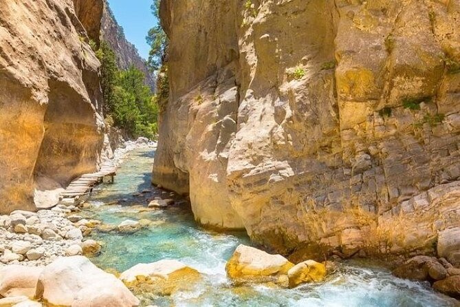 Full Day Tour Samaria Gorge From Rethymno - Experiencing the Libyan Sea