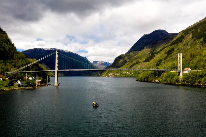 Fyksesund Majestic RIB Adventure From Øystese - Meeting and Pickup