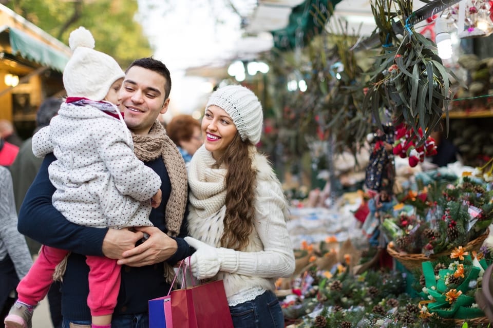 Galway's Festive Lights Tour: A Christmas Walk - Meeting Point