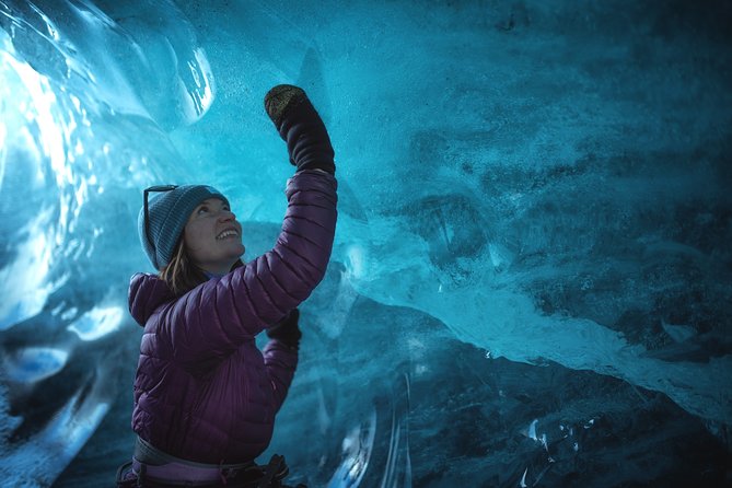 Glacier and Ice Cave Private Photoshoot - 15 Shot Photo Package - Glacier Equipment Provided