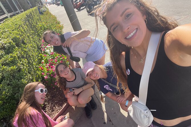 Groovy Galveston Scavenger Hunt - Ideal for Groups and Individuals
