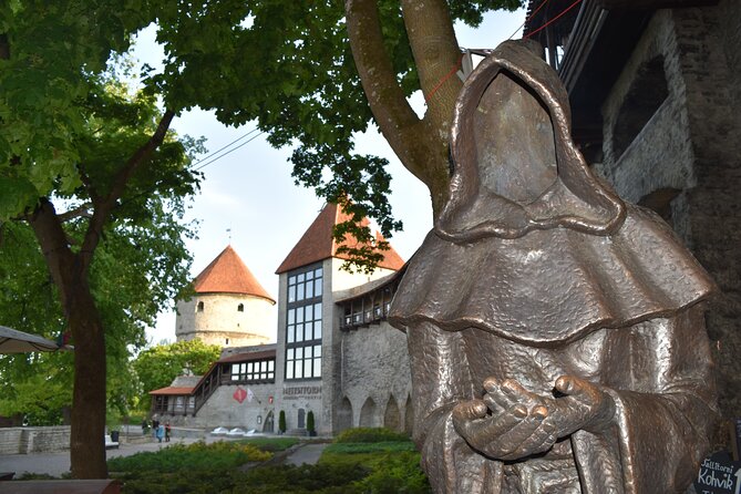 Group Walking Tour in Tallinn Old Town - Cancellation Policy Details