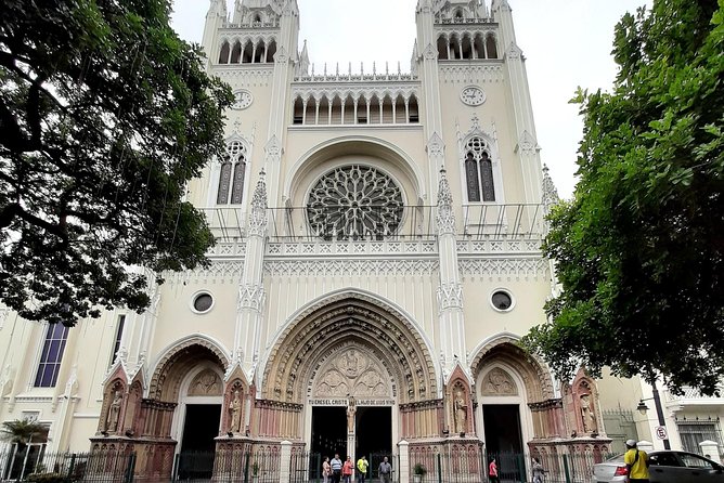 Guayaquil City Tour Including the Light House of Cerro Santa Ana - Discovering Malecon 2000