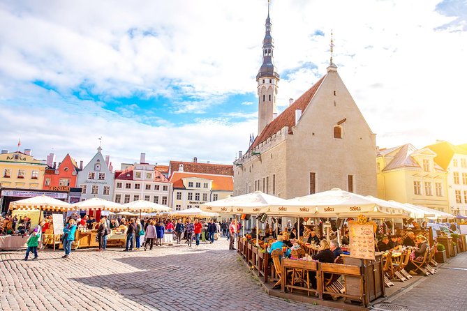 Guided Tallinn Day Tour From Helsinki / Include Hotel Transfers - Smooth Transfers and Well-organized Itinerary