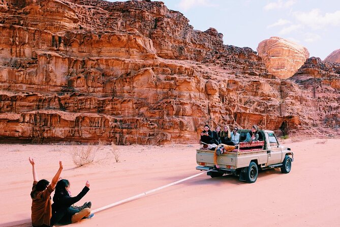 Half Day Jeep Tour in Wadi Rum Incl. Water and Bedouin Tea - Optional Add-Ons