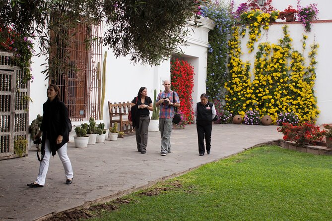 Half-Day Private Tour to Larco Museum With Lunch at Café Del Museo Restaurant - Larco Museum Highlights