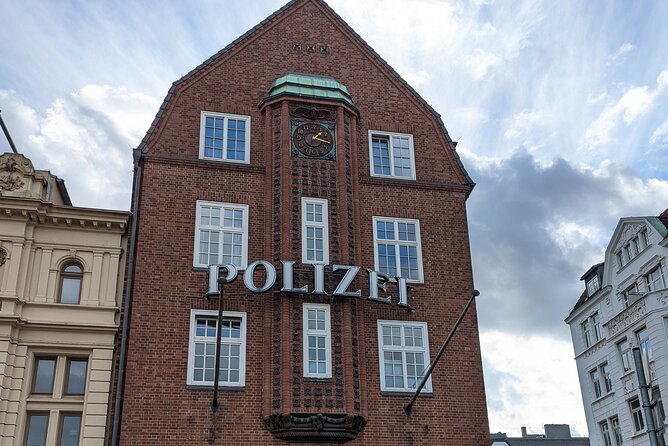 Hamburg Scavenger Hunt and Sights Self-Guided Tour - Tour Reviews