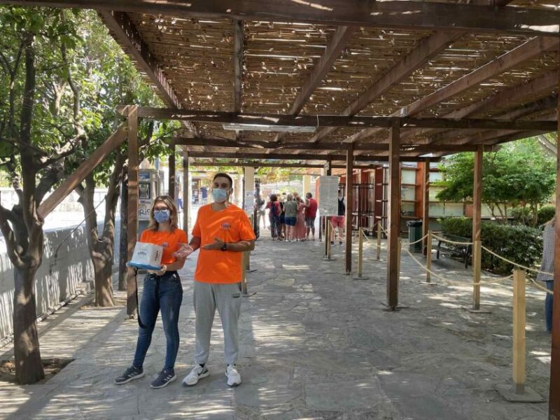 Heraklion: Palace of Knossos 3D Virtual Audio Tour by Tablet - Mini Ipad Rental