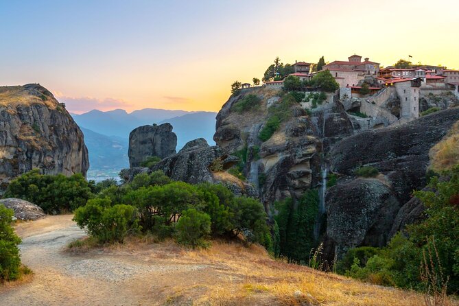 Hidden Trails of Meteora - Hiking Tour - Booking Information