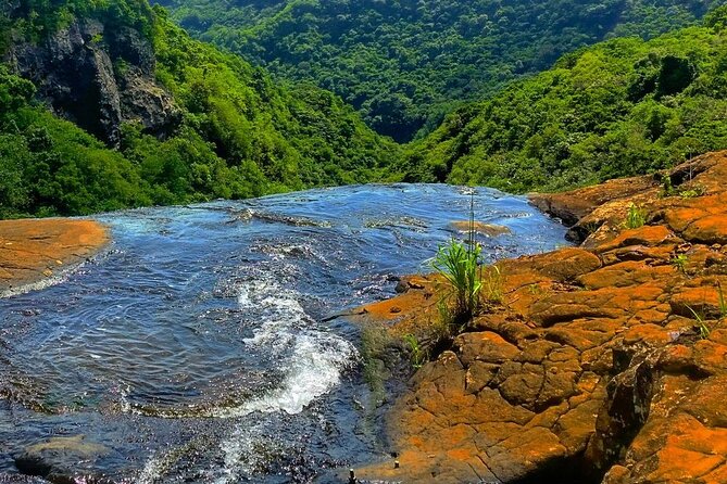 Hiking Trip Full-Day: the Magnificent 7 Waterfalls Sept Cascades Including Lunch - Exploring the Lush Forests