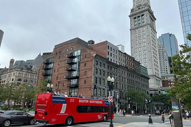Hop-on Hop-off Sightseeing and Freedom Trail Walking Tour - Review Summary