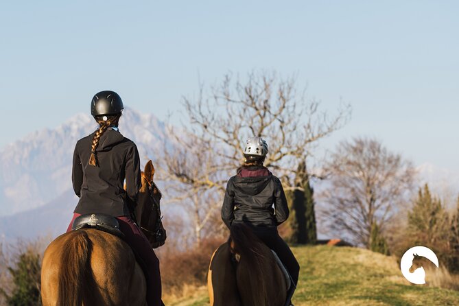 Horseback Riding for Experts Between the Lake and the Mountains - Review Breakdown and Authenticity
