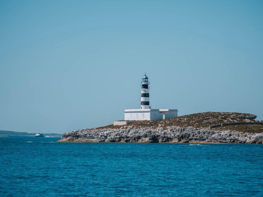 Ibiza: Return Ferry to Formentera. - Refreshing Amenities on Board