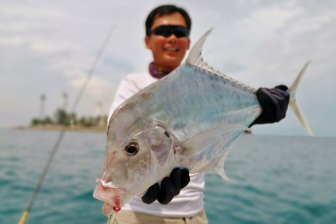 Join-in Yacht Fishing at the Southern Islands of Singapore - Reviews and Ratings