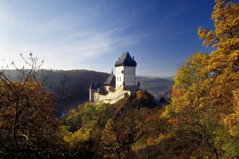 Karlstejn Castle: Skip-The-Line Ticket and Tour From Prague - Customer Ratings and Feedback