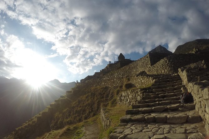 Lares Trek to Machu Picchu: 4-Day Tour - Group Size and Cancellation Policy