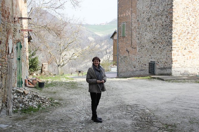 Learn to Cook Regional Italian Cuisine With a Local in a Rural Estate Home - Included in the Experience