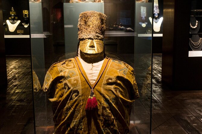 Lima City Walking Tour + Local Lunch + Larco Museum Tour - Jiron De La Union