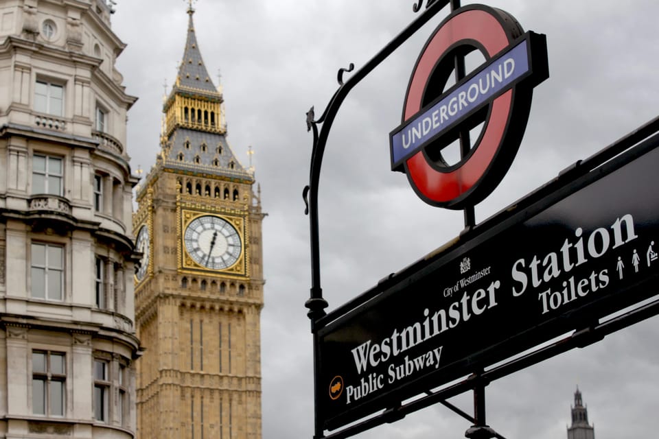 London Taxi Tours: Unveiling the Citys Treasures in Style - A Tale of History and Culture