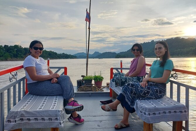 Luang Prabang Mekong Sunset Cruise and Hot Pot Dinner - Participation Requirements
