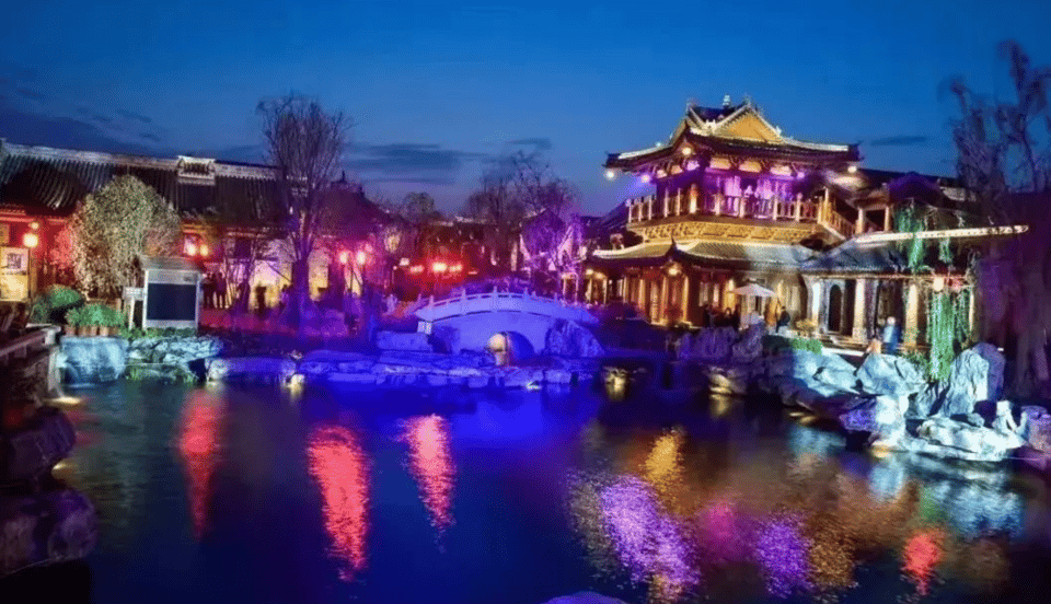 Luoyang Walking Night Tour With Local Dinner Old Town - Private Group Option