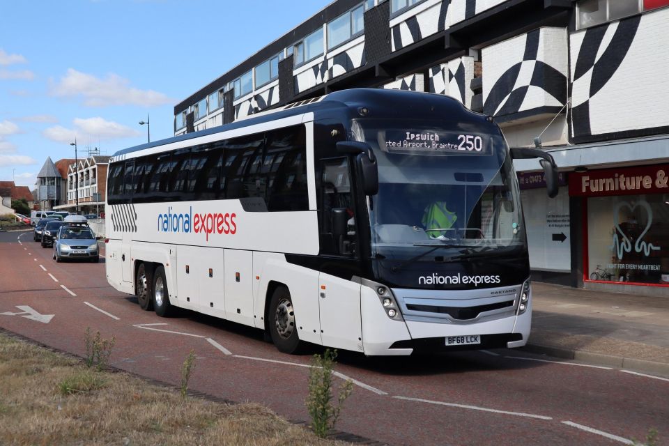 Luton Airport: Bus Transfer To/From Milton Keynes Coachway - Luggage Allowance