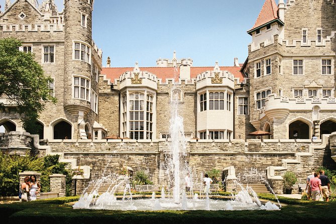 Luxury Small-Group Toronto City Tour - Architectural Highlights