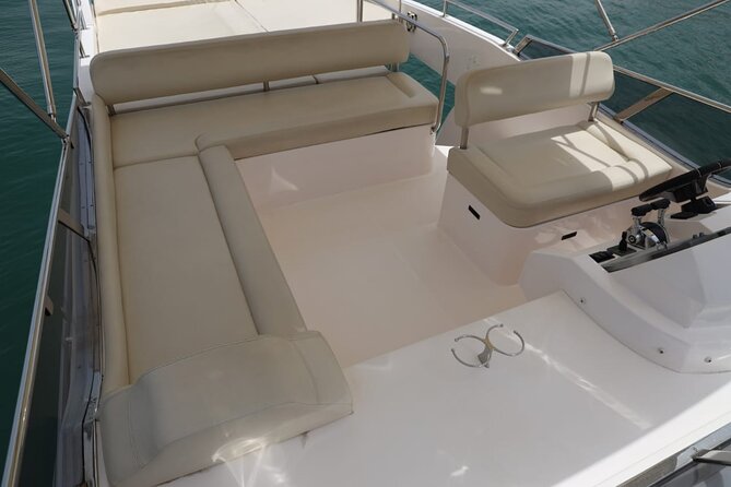 Luxury Yacht Charter : Dubai Marina, Atlantis The Palm & Burj Al Arab - Booking Process
