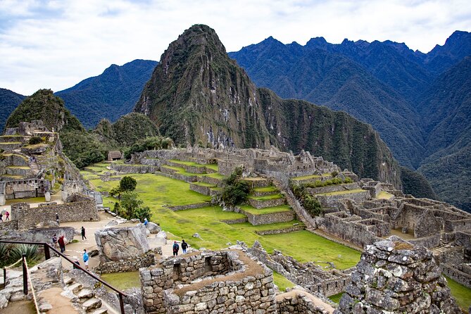 Machu Picchu Full Day - Group Services - Accessibility and Group Size