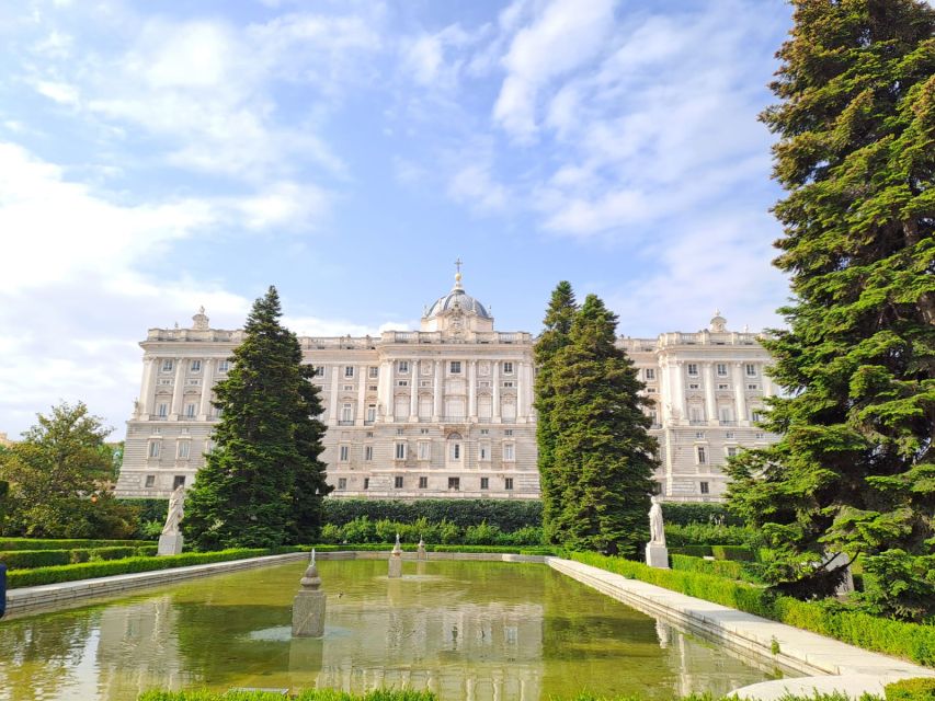 Madrid: Old Town Guided Walking Tour - Accessibility