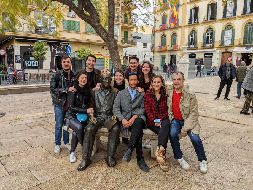 Malaga Bike Tour - Street Art, City Center, Bay Area - Local Delicacies and Atmosphere