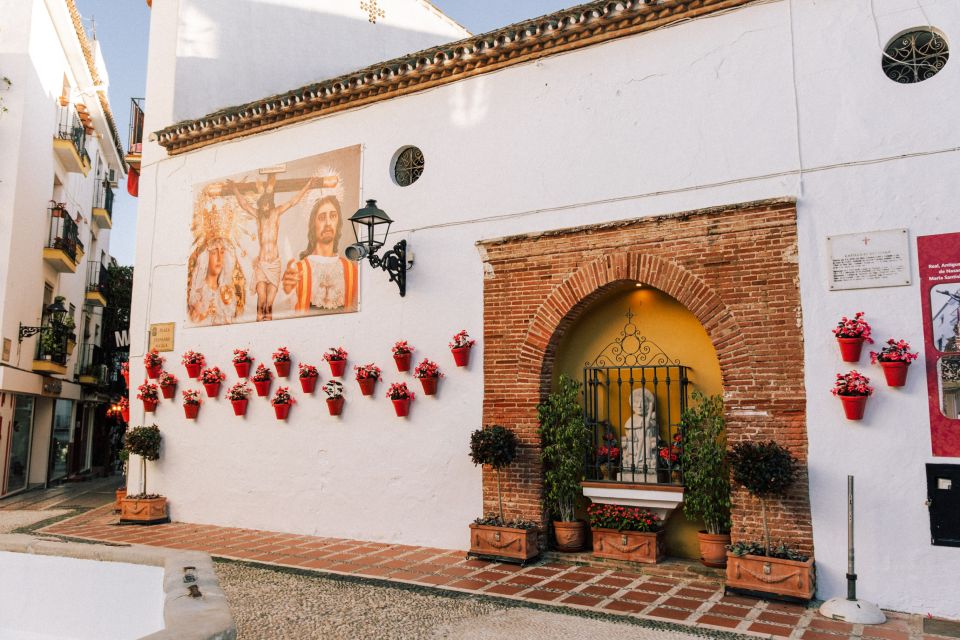 Marbella Old Town: Group Tour With a True Local - Itinerary Highlights