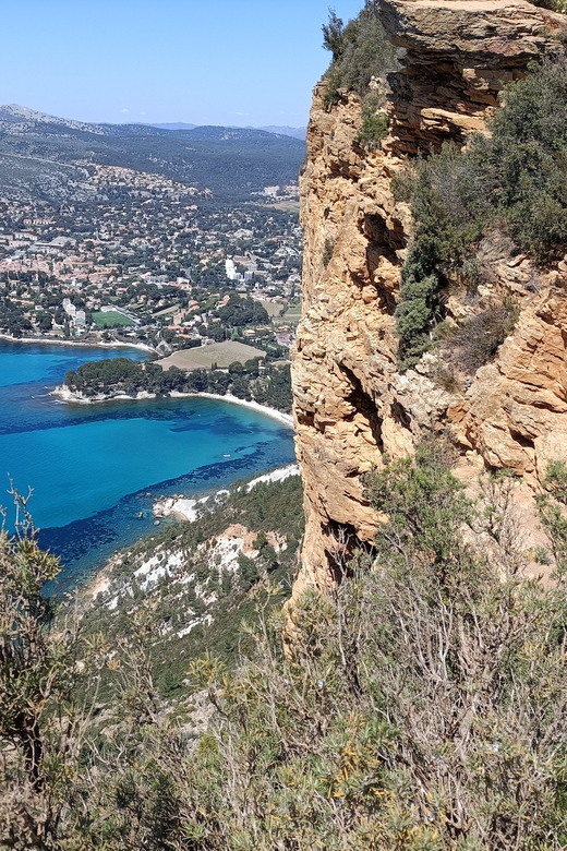 Marseille - Cassis Full-Day Tour - Discovering Cassis