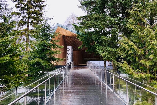 Mesmerizing Romantic Walking Tour in Whistler - Exploring Whistlers Charm