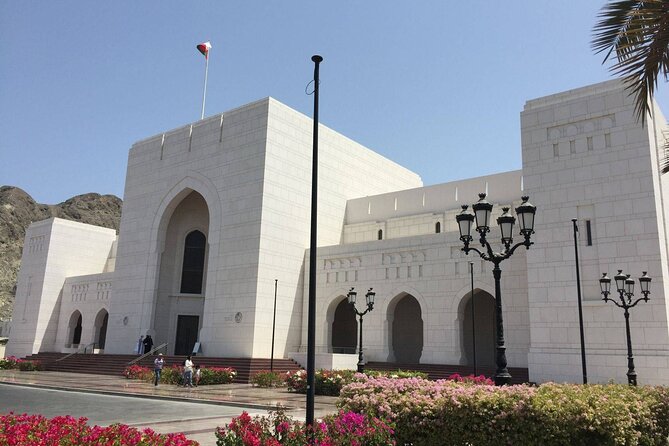 Muscat: Half-Day Muscat Private City Tour With Pickup/ Drop off - Reasons to Book