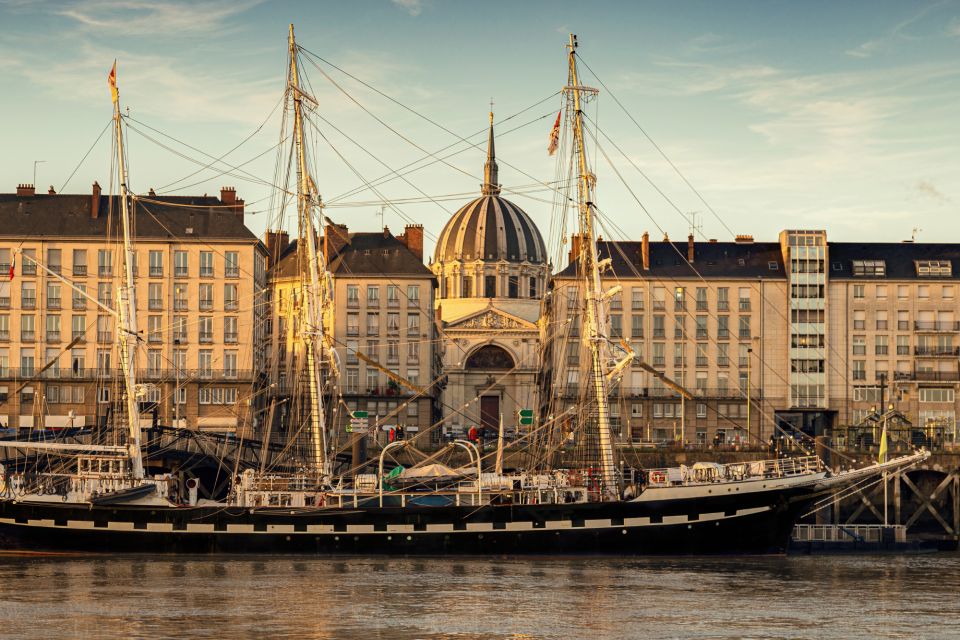 Nantes: First Discovery Walk and Reading Walking Tour - Customer Feedback