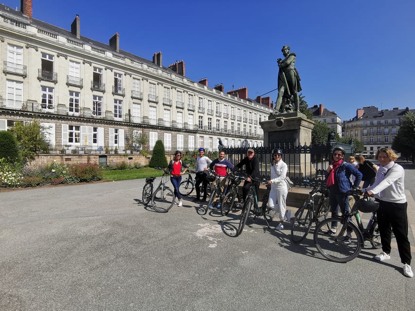 Nantes: Panoramic Tour by Electric Bike - Booking and Availability