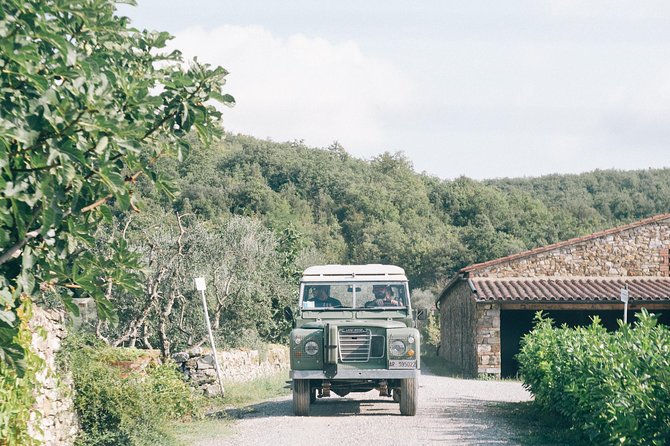 Off Road Wine Tour From Castellina in Chianti - Vintage SUV Experience