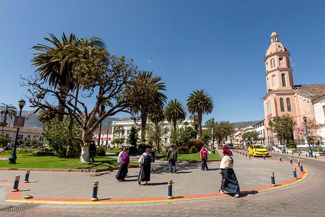 Otavalo Marketplace and Cotacachi Town From Quito - Discovering Cuicocha Lake