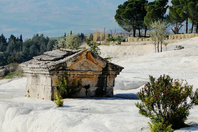 Pamukkale and Hierapolis Full-Day Guided Tour From Alanya - Logistics and Pickup