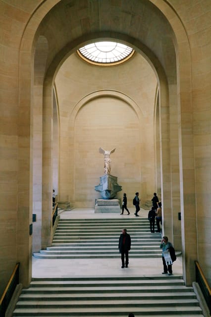 Paris: 2-Hour Louvre Masterpieces Private Tour - Communication With Guide