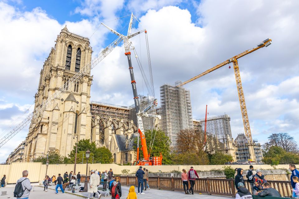 Paris: Notre Dame Island Tour & Sainte Chapelle Entry Ticket - Visit Sainte-Chapelle