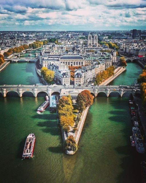 Paris: the Secrets of Île De La Cité Experience - Starting Point and Key Stops