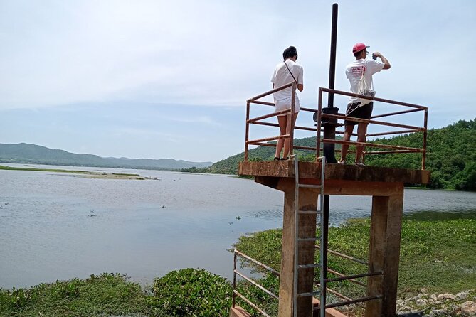 Phnom Penh Kampot Kep Tour Pepper Farm, Salt Field, Crab Market - Crab Market Visit