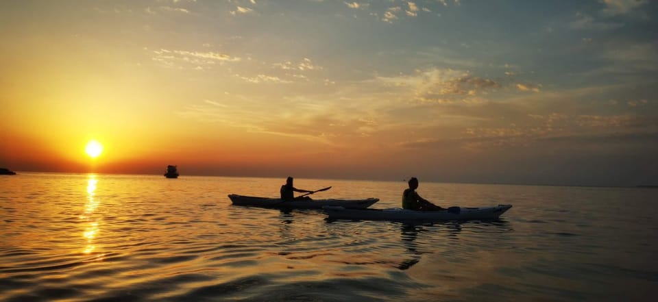 Poreč: Sea Kayaking Sunset Tour - Highlights and Inclusions