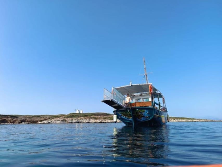 Porto Rafti: Hidden Gems Cruise With Mediterranean BBQ Lunch - Included Services