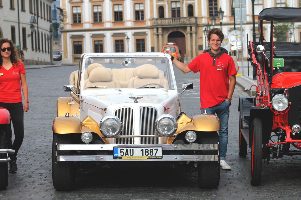 Prague: 1.5–Hour Vintage Car Tour - Vintage Car and Special Options