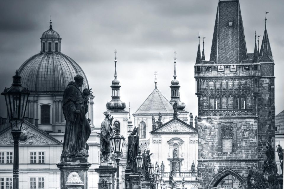 Prague: Private Exclusive History Tour With a Local Expert - Recommendations for Participants